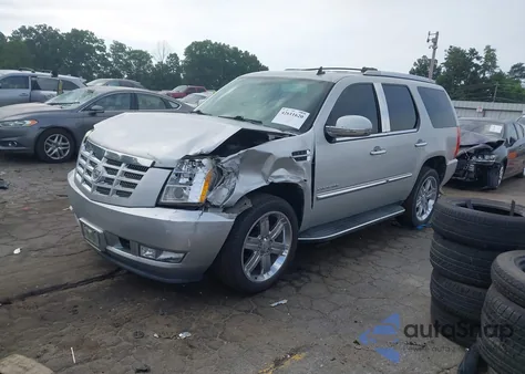 2011 Cadillac Escalade Standard from USA, damaged, VIN 1GYS3AEF9BR268475
